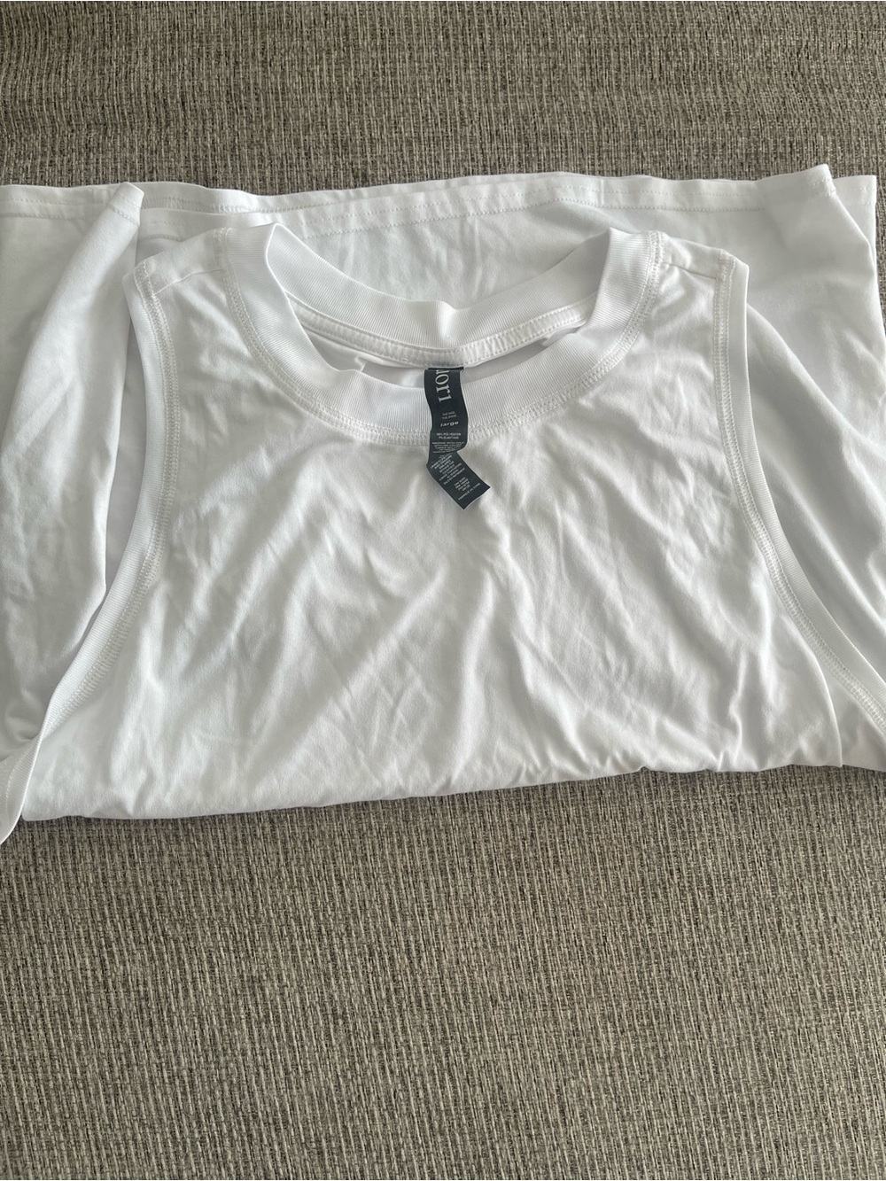 Vuori Women's White Muscle Tee